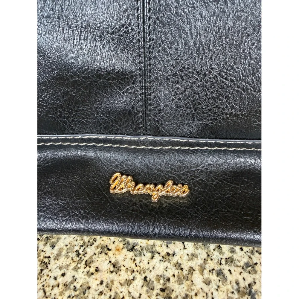Wrangler hobo shoulder